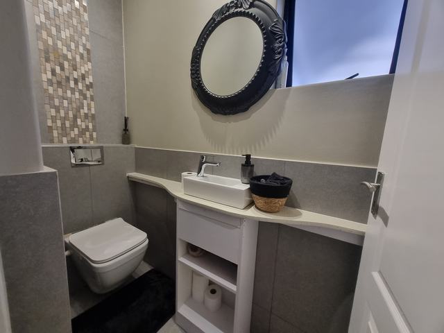 3 Bedroom Property for Sale in Mount Royal Golf Estate Western Cape